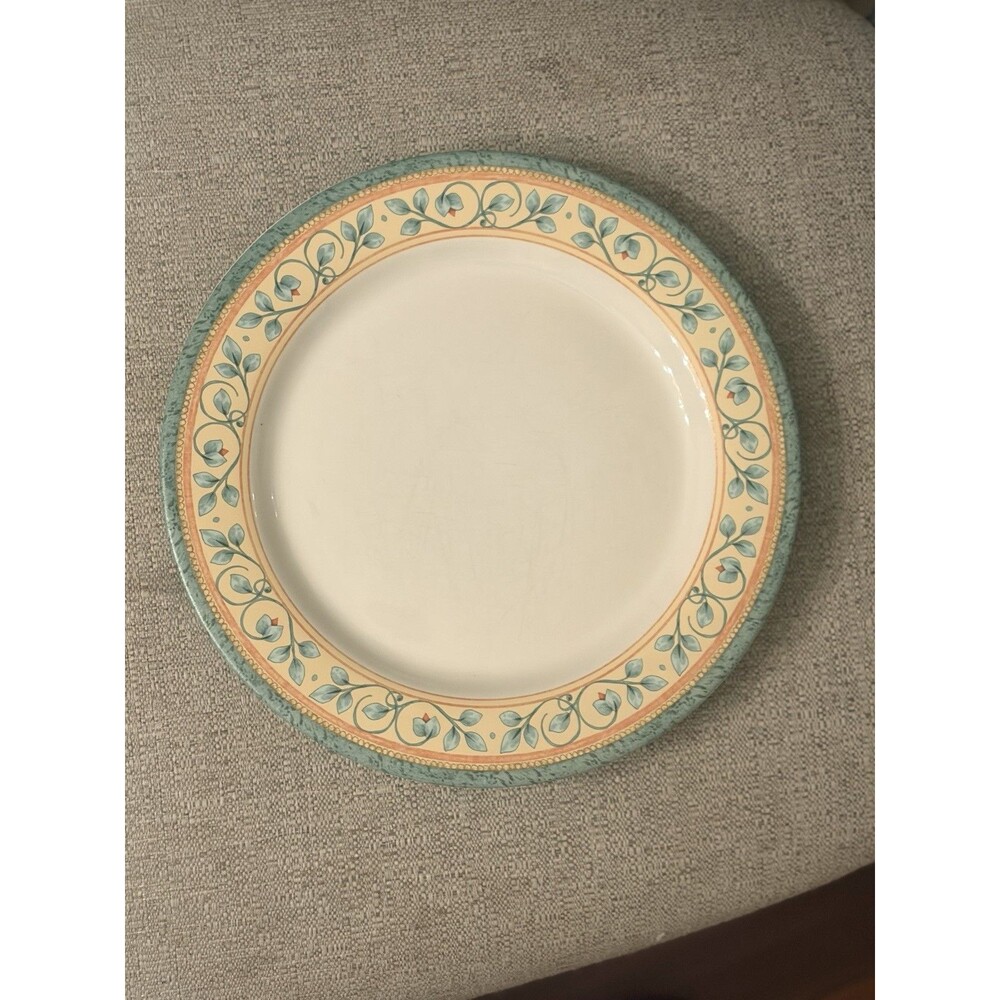 Pfaltzgraff French Quarter Stoneware Dinner Plates 10 1/2"